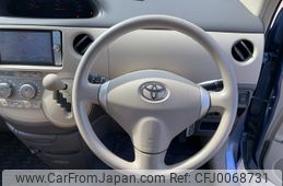 toyota sienta 2011 NIKYO_JW52909