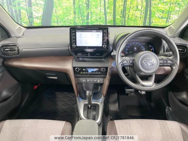 toyota yaris-cross 2022 CFJ1781846 image 2