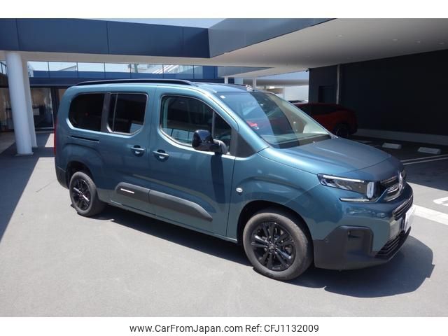 citroen berlingo 2024 quick_quick_K9CYH01L_VR7EBYHZ2RJ703170 image 2