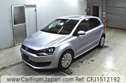 volkswagen polo 2013 CFJ1512192