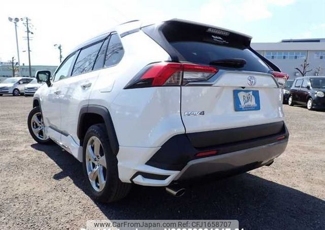 toyota rav4 2021 CFJ1658707 image 2