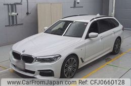 bmw 5-series 2017 -BMW--BMW 5 Series JL20-WBAJL32010G635730---BMW--BMW 5 Series JL20-WBAJL32010G635730-