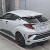 toyota c-hr 2023 quick_quick_6AA-ZYX11_ZYX11-2057592 image 4