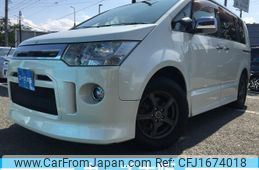 mitsubishi delica-d5 2012 CFJ1674018