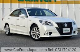 toyota crown 2014 CFJ1704120