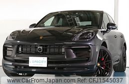 porsche macan 2022 CFJ1545037