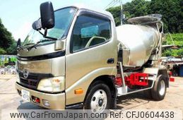 hino dutro 2010 CFJ0604438