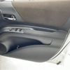 toyota sienta 2018 -TOYOTA--Sienta DBA-NSP170G--NSP170-7176209---TOYOTA--Sienta DBA-NSP170G--NSP170-7176209- image 6