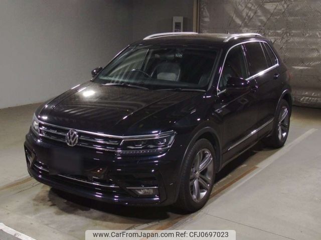 volkswagen tiguan 2018 -VOLKSWAGEN--VW Tiguan 5NCZE-WVGZZZ5NZJW912911---VOLKSWAGEN--VW Tiguan 5NCZE-WVGZZZ5NZJW912911- image 1