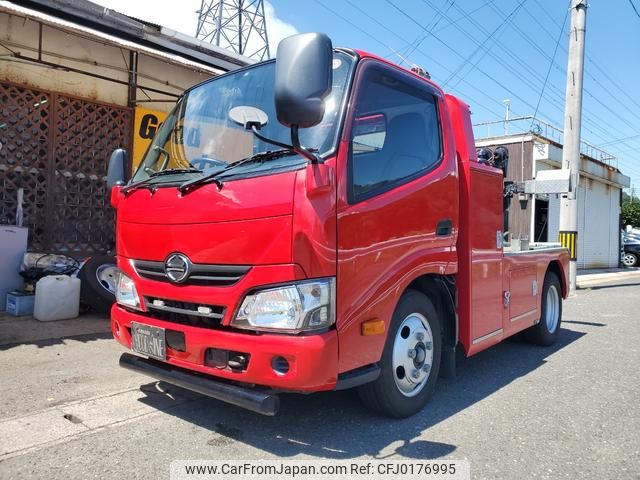 hino dutro 2017 GOO_JP_700080145930240904001 image 1