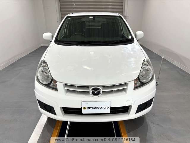 mazda familia-van 2016 CMATCH_U00049076721 image 2