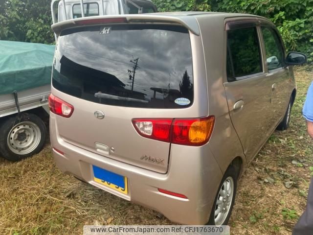 daihatsu max 2002 CFJ1763670 image 2