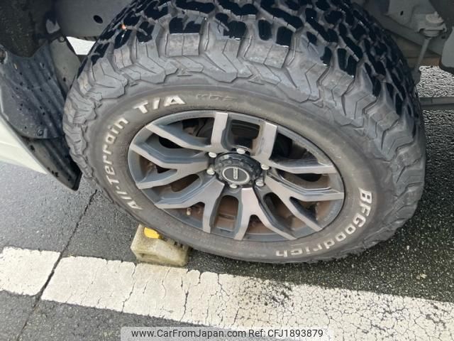 toyota land-cruiser-prado 2018 CFJ1893879 image 2