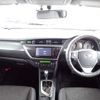 toyota auris 2012 646828-N2025030053F-10 image 8