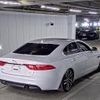 jaguar xf 2017 -JAGUAR--Jaguar XF Series SAJBB4AX7JCY58072---JAGUAR--Jaguar XF Series SAJBB4AX7JCY58072- image 2