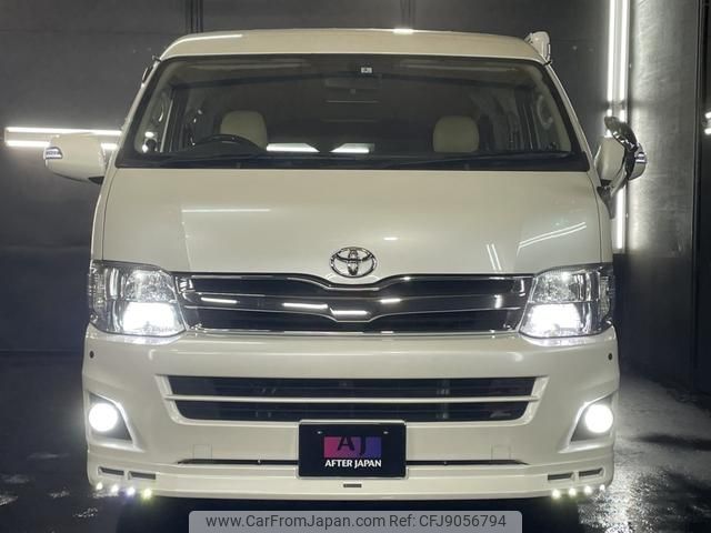 toyota hiace-wagon 2013 GOO_JP_700030313530220802001 image 2