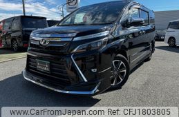 toyota voxy 2018 CFJ1803805