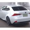 lexus is 2018 CFJ1824467 image 2