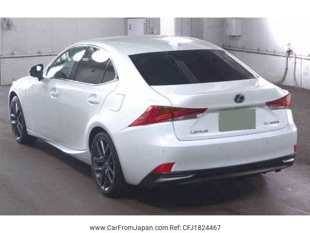 lexus is 2018 CFJ1824467 image 2