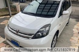 toyota isis 2010 CFJ1832819