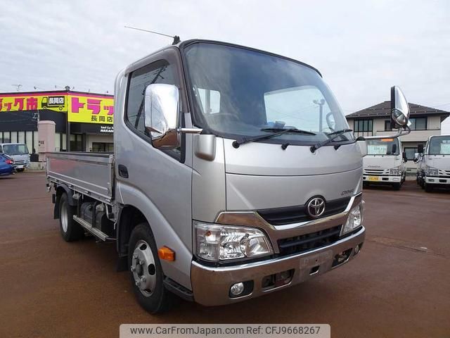 toyota dyna-truck 2016 GOO_NET_EXCHANGE_1230336A30240401W002 image 2