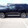 toyota land-cruiser-prado 2019 24940301 image 7