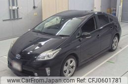 toyota prius 2013 -TOYOTA--Prius ZVW30-1706108---TOYOTA--Prius ZVW30-1706108-