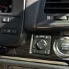 toyota crown 2017 CFJ1832582 image 11