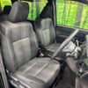 toyota voxy 2017 quick_quick_ZRR80W_ZRR80-0338127 image 10
