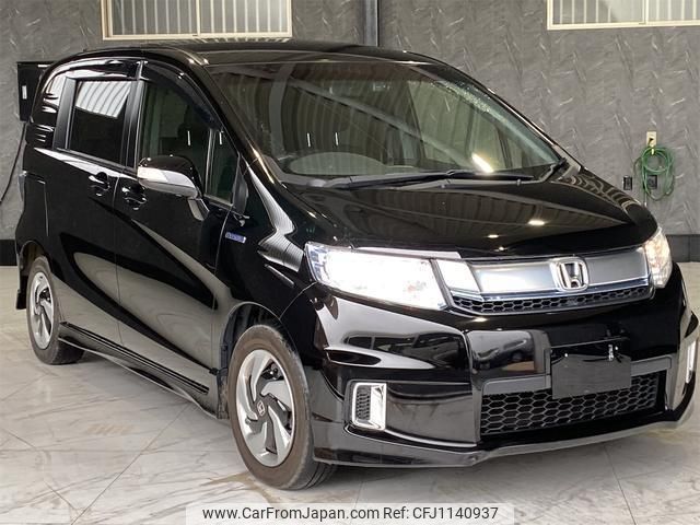 honda freed-spike-hybrid 2014 quick_quick_DAA-GP3_GP3-1200156 image 1