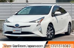 toyota prius 2018 CFJ1516063