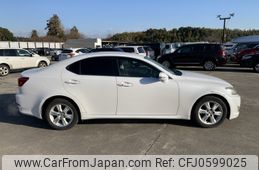 lexus is 2010 NIKYO_YZ48448