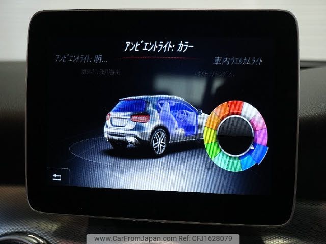 mercedes-benz gla-class 2018 CFJ1628079 image 2