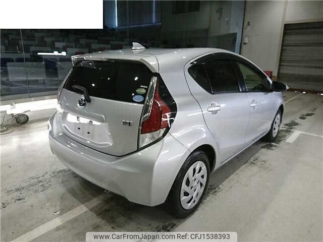 toyota aqua 2016 CFJ1538393 image 2