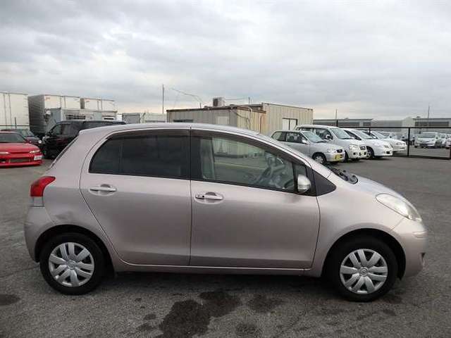 toyota vitz 2009 CFJ2793482 image 2
