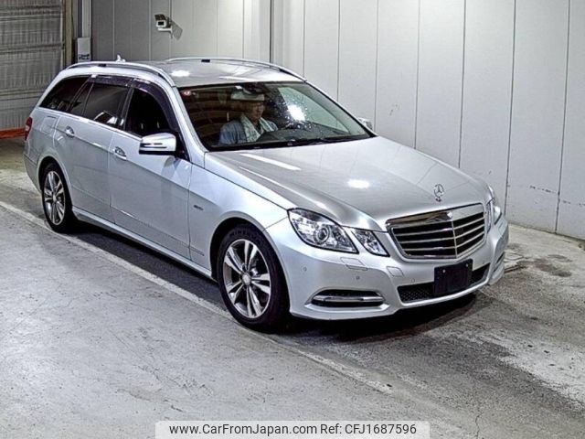 mercedes-benz e-class-station-wagon 2011 CFJ1687596 image 1