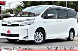 toyota voxy 2018 GOO_JP_700050301430250521001