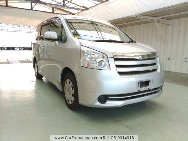 toyota noah 2009 CFJ9314918 image 1