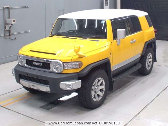 toyota fj-cruiser 2017 -TOYOTA--FJ Curiser GSJ15W-0136141---TOYOTA--FJ Curiser GSJ15W-0136141- image 1