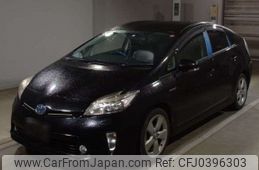 toyota prius 2014 -TOYOTA--Prius DAA-ZVW30--ZVW30-5728329---TOYOTA--Prius DAA-ZVW30--ZVW30-5728329-