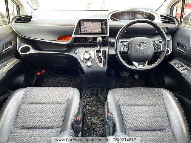 toyota sienta 2017 504928-924202 image 1