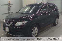 nissan x-trail 2015 -NISSAN--X-Trail HNT32-113913---NISSAN--X-Trail HNT32-113913-