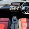 mercedes-benz a-class 2019 quick_quick_5BA-177084_WDD1770842V025383 image 11