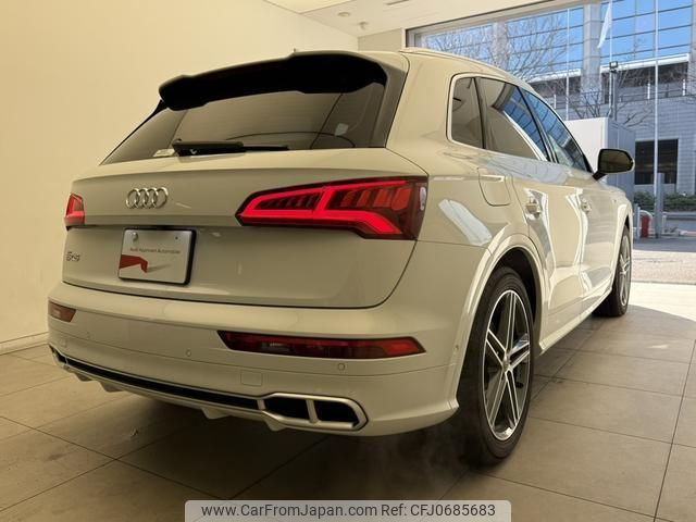 audi sq5 2018 quick_quick_ABA-FYCWGS_WAUZZZFY7J2135932 image 2