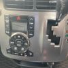 toyota voxy 2011 CFJ1554103 image 9