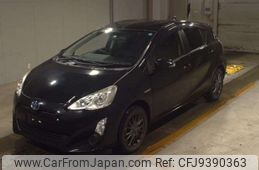 toyota aqua 2015 -TOYOTA--AQUA DAA-NHP10--NHP10-2437030---TOYOTA--AQUA DAA-NHP10--NHP10-2437030-