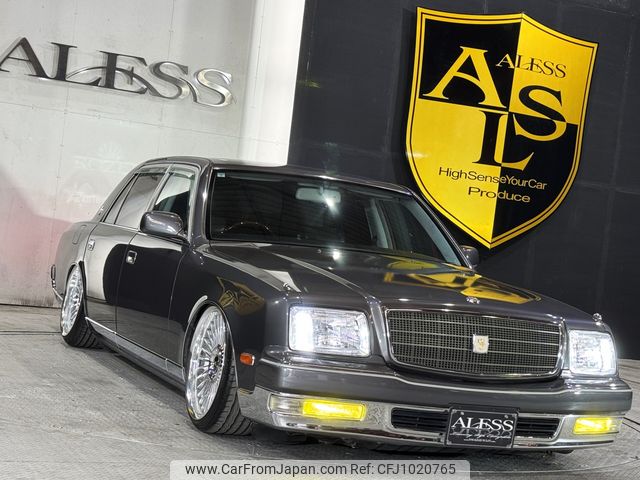 toyota century 2003 CFJ1020765 image 1