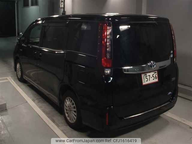 toyota noah 2016 CFJ1616419 image 2
