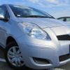 toyota vitz 2009 Y2024100172A-12 image 2