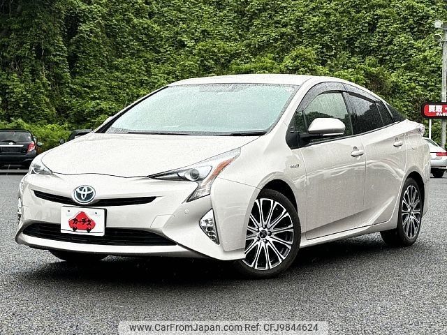 toyota prius 2016 -TOYOTA--Prius DAA-ZVW50--ZVW50-8007415---TOYOTA--Prius DAA-ZVW50--ZVW50-8007415- image 1